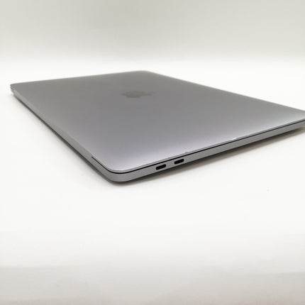 MacBook Pro M1 13インチ / 2020 / 8GB / 256GB / スペースグレイ / ランク:C / MYD82J/A 【管理番号:32143】