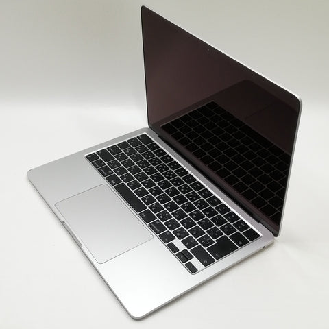 MacBook Air M2 / 13インチ / 2022 / 8GB / 512GB / シルバー / ランク:C / MLY03J/A 【管理番号:32705】
