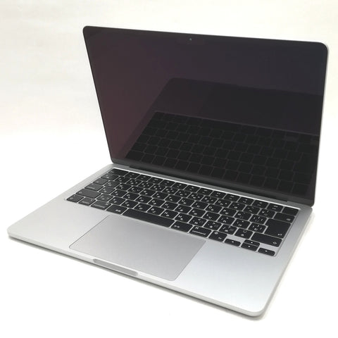 MacBook Air M2 / 13インチ / 2022 / 8GB / 256GB / シルバー / ランク:A / MLXY3J/A / 【中古品管理番号:36794】