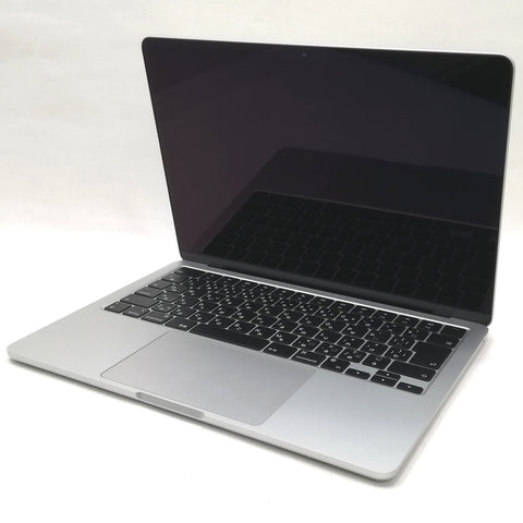 MacBook Air M2 / 13インチ / 2022(2024) / 16GB / 256GB / シルバー / ランク:A / MC7V4J/A / 【中古品管理番号:37279】