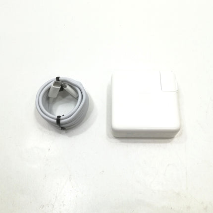 MacBook Pro M1 / 13インチ / Mid2020 / 8GB / 512GB / スペースグレイ / ランク:B / MYD92J/A / 【中古品管理番号:37333】