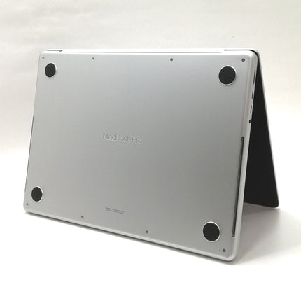 MacBook Pro M3 / 14インチ / 2023 / 8GB / 512GB / シルバー / ランク:C / MR7J3J/A / 【中古品管理番号:37334】