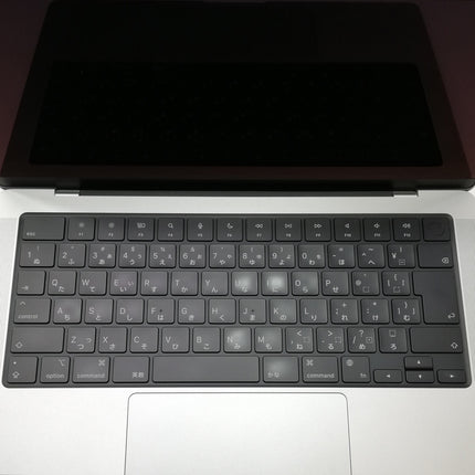 MacBook Pro M3 / 14インチ / 2023 / 8GB / 512GB / シルバー / ランク:C / MR7J3J/A / 【中古品管理番号:37334】