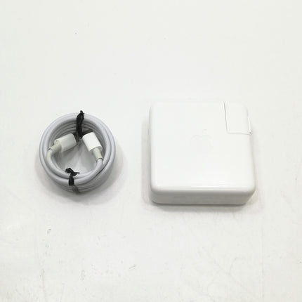 MacBook Pro M1 / 13インチ / 2020 / 16GB / 256GB / スペースグレイ / ランク:C / MYD82J/A / 【中古品管理番号:37335】