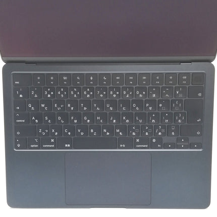 MacBook Air M2 / 13インチ / 2022 / 8GB / 256GB / ミッドナイト / ランク:B / MLY33J/A / 【中古品管理番号:37414】