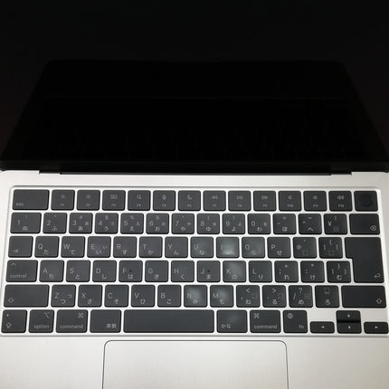 MacBook Air M2 / 13インチ / 2022 / 16GB / 512GB / スターライト / ランク:B / MLY13J/A / 【中古品管理番号:37464】
