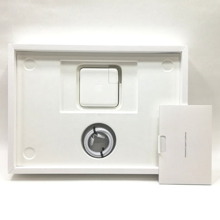 【販売強化プライス!】MacBook Pro M1 / 13インチ / Mid2020 / 8GB / 512GB / シルバー / ランク:B / MYDC2J/A / 【中古品管理番号:37465】