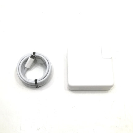 MacBook Pro M2Pro / 14インチ / 2023 / 32GB / 1TB / スペースグレイ / ランク:C / MPHF3J/A / 【中古品管理番号:37533】