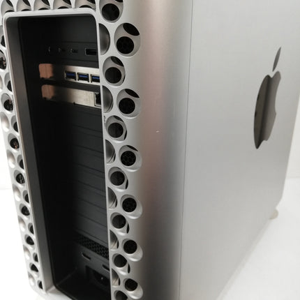 Mac Pro / 2019 / 256GB / 1TB / シルバー / ランク:C / Z0W3 / 【中古品管理番号:37561】