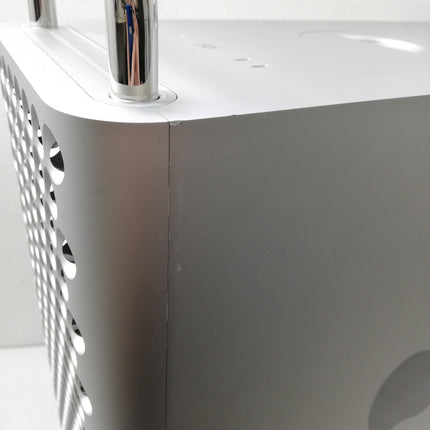 Mac Pro / 2019 / 256GB / 1TB / シルバー / ランク:C / Z0W3 / 【中古品管理番号:37561】
