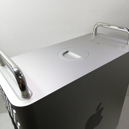 Mac Pro / 2019 / 256GB / 1TB / シルバー / ランク:C / Z0W3 / 【中古品管理番号:37561】