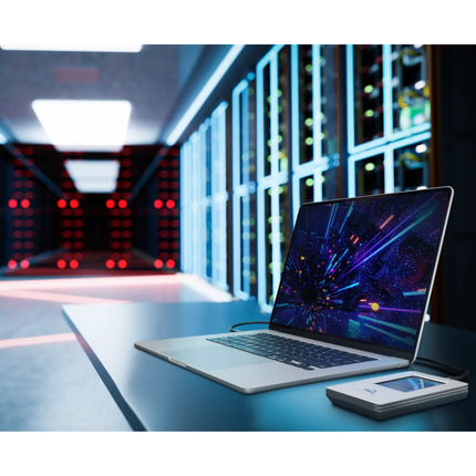 OWC Guardian 2TB ハードウェア暗号化 バスパワーポータブルSSD [OWCGRDN02]