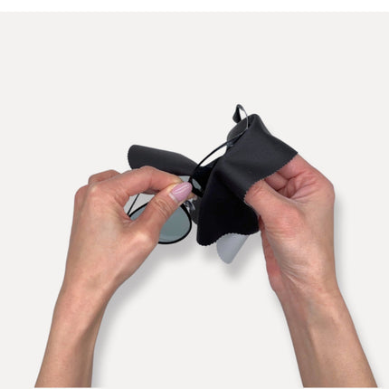 モニターガード ブラック [A1051]