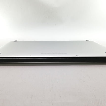 MacBook Air 13インチ / Early 2015 / 8GB / 512GB / シルバー / ランク:C / MJVG2J/A 【管理番号:31627】