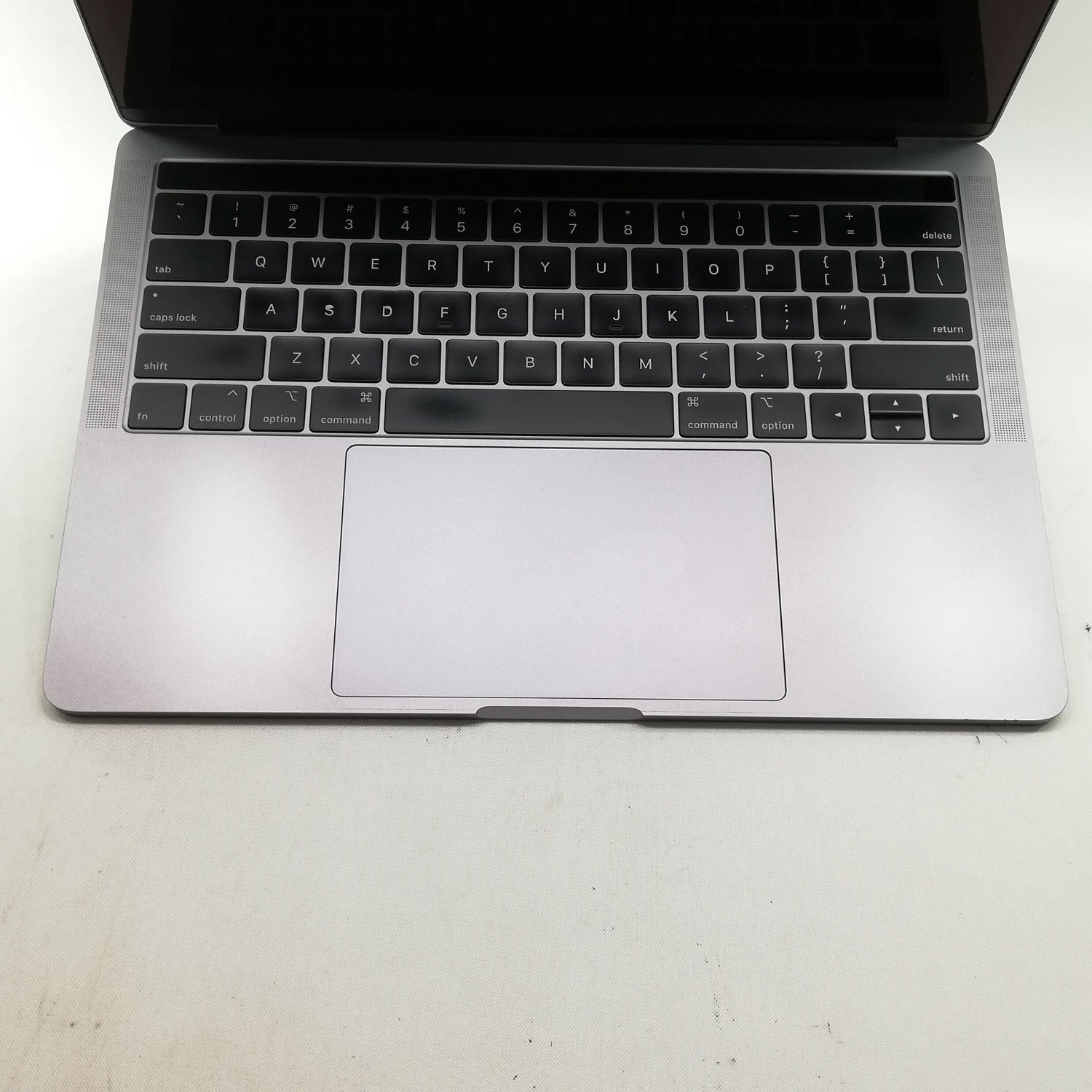 MacBook Pro Touch Bar 13インチ / 2019 / 16GB / 512GB / スペース 