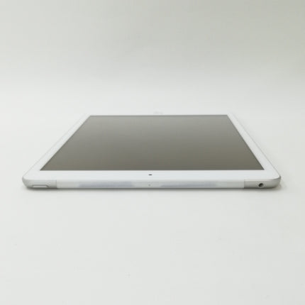 iPad Cellularモデル 10インチ / 第8世代 / 2020 / 32GB / シルバー / ランク:A / MYMJ2J/A 【管理番号:32075】