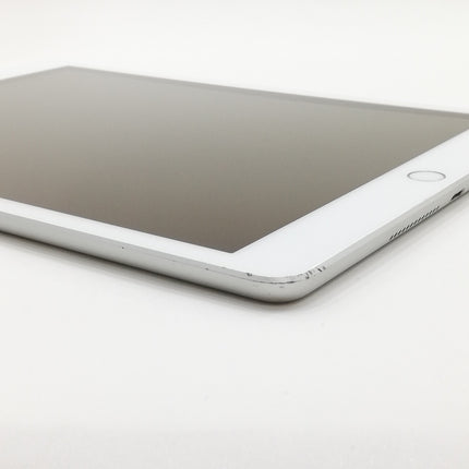 iPad Cellularモデル 10インチ / 第8世代 / 2020 / 32GB / シルバー / ランク:C / MYMJ2J/A 【管理番号:32127】