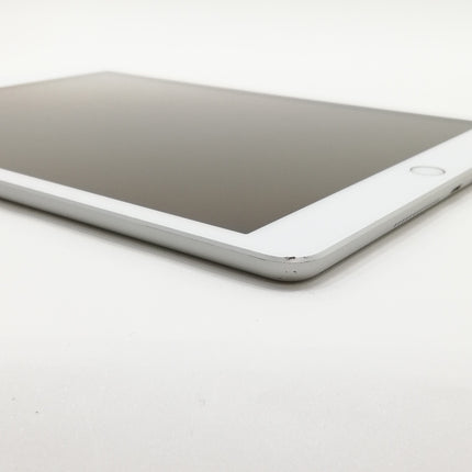 iPad Cellularモデル 10インチ / 第8世代 / 2020 / 32GB / シルバー / ランク:D / MYMJ2J/A 【管理番号:32145】