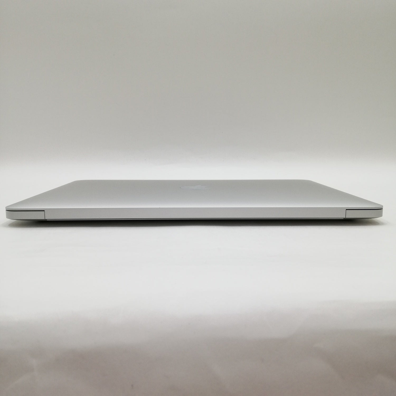 MacBook Air M1 13インチ / Mid2020 / 8GB / 512GB / シルバー