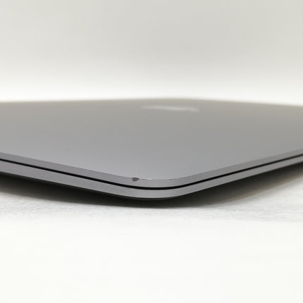 MacBook Air M1 / 13インチ / Mid2020 / 8GB / 256GB / スペースグレイ / ランク:B / MGN63J/A / 【管理番号:32915】