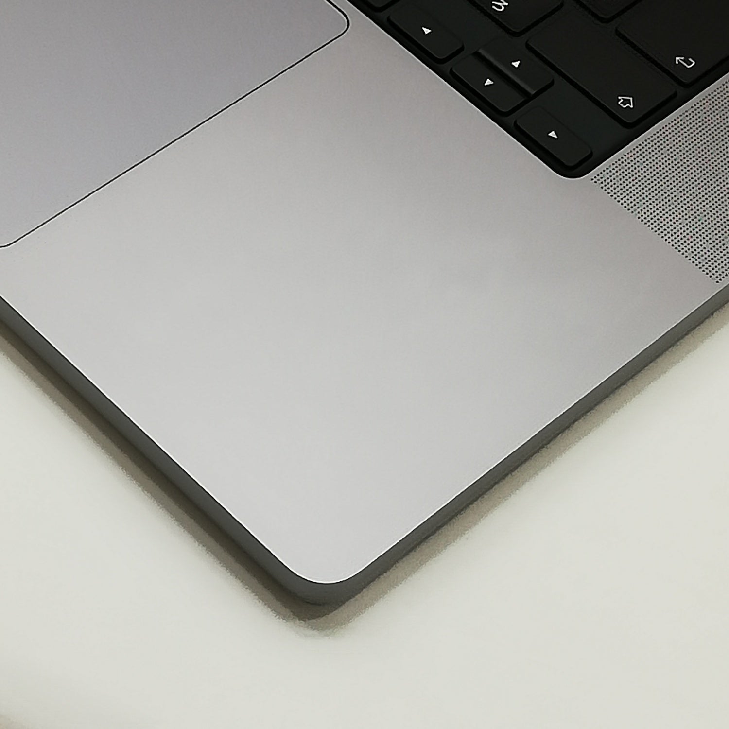 MacBook 中古 販売】MacBook Pro M1 Max / 16インチ / 2021 / 64GB 