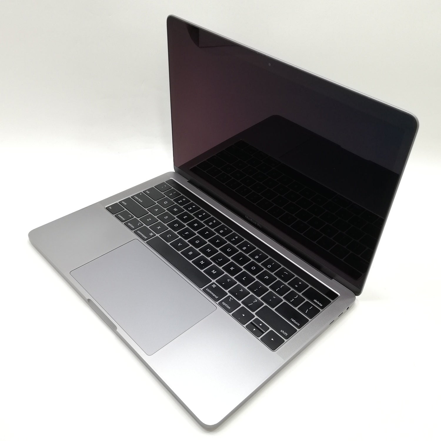 MacBook Pro Touch Bar / 13インチ / 2018 / 16GB / 512GB / スペースグレイ / ランク:C /  MR9R2J/A / 【管理番号:33161】