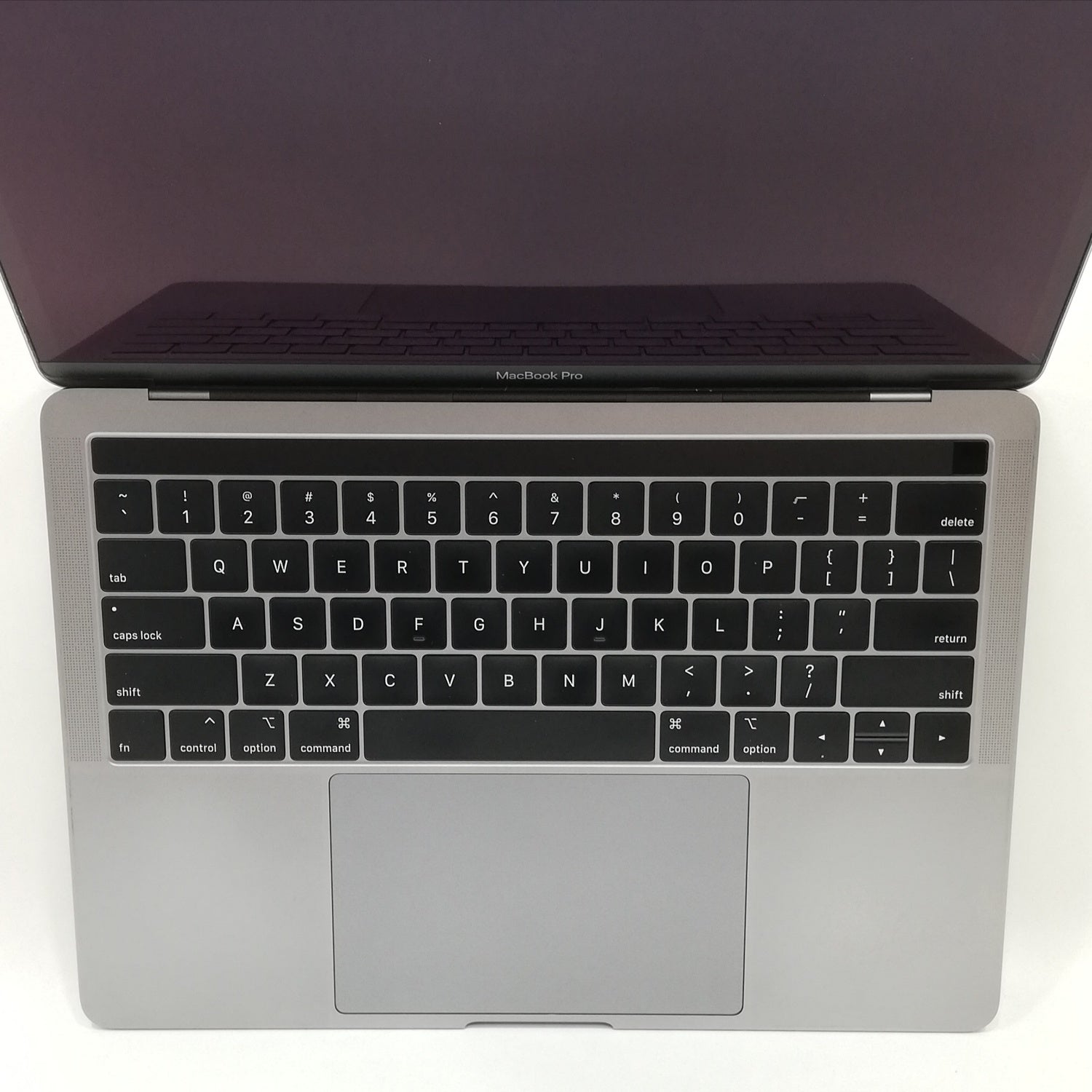 MacBook 中古 販売】MacBook Pro Touch Bar / 13インチ / 2018 / 16GB ...