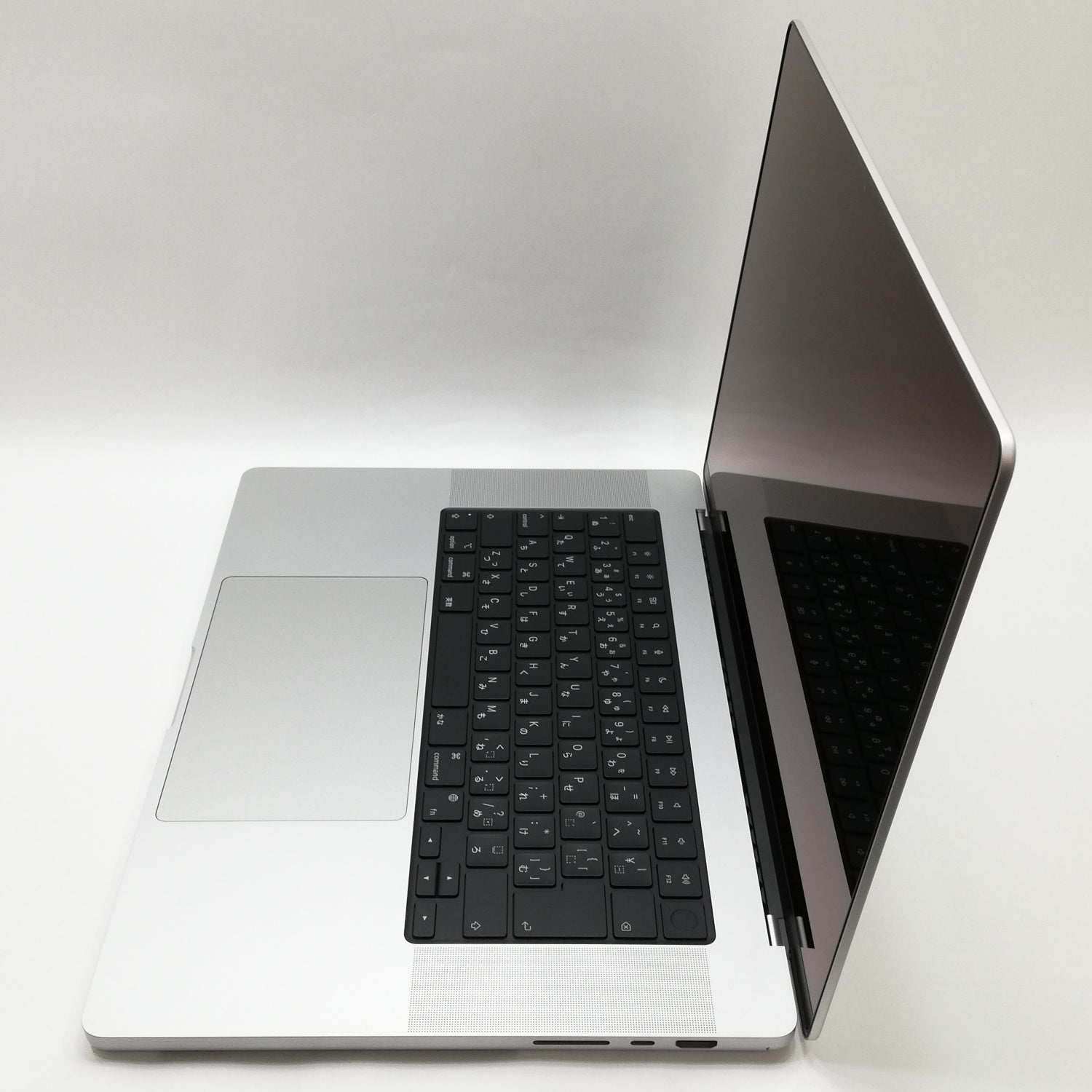 MacBook 中古 販売】MacBook Pro M2Pro / 16インチ / 2023 / 16GB ...