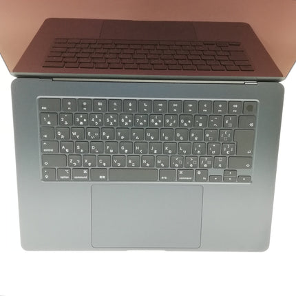 MacBook Air M2 / 15インチ / 2023 / 8GB / 256GB / ミッドナイト / ランク:A / MQKW3J/A / 【中古品管理番号:33475】