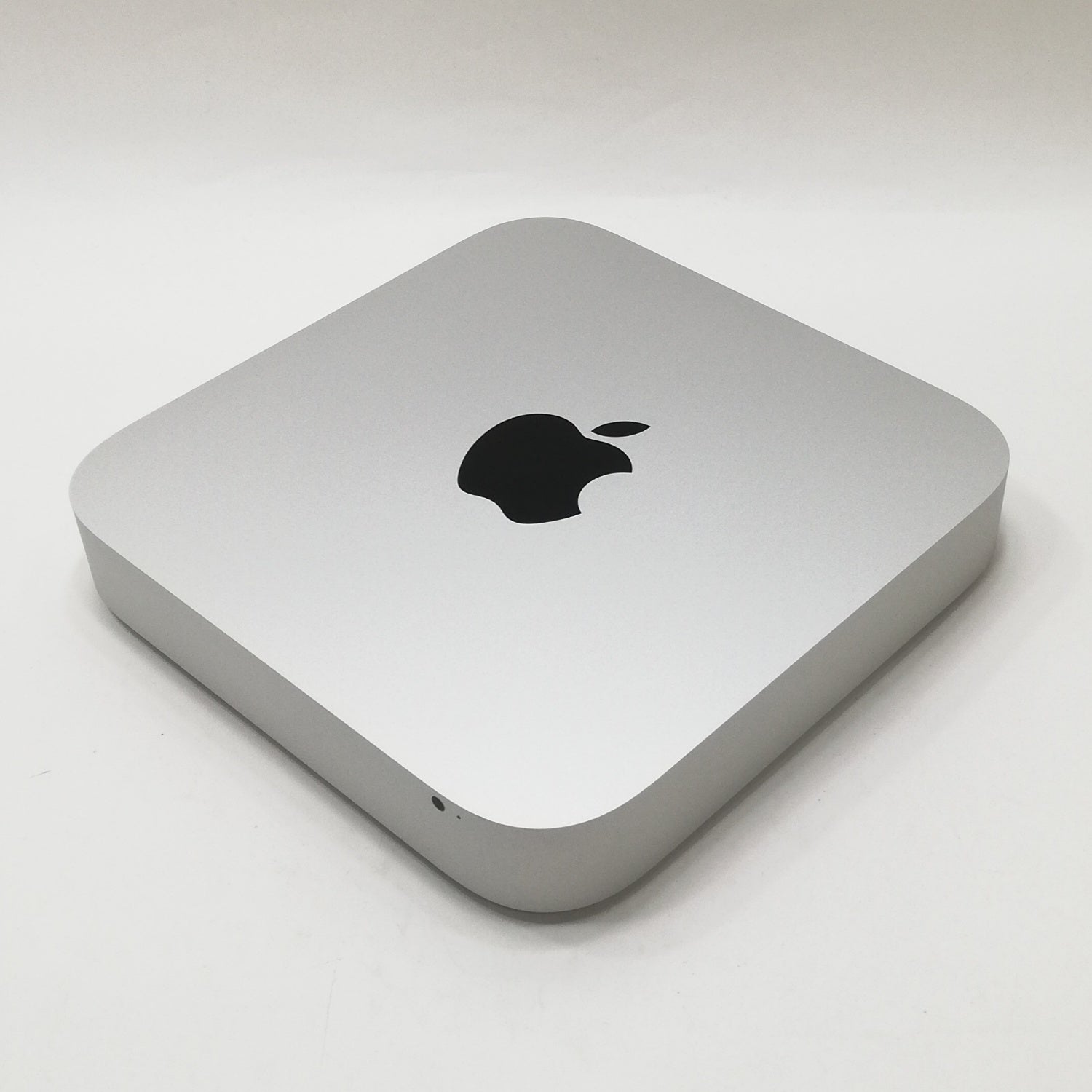 Mac mini / Late 2014 / 16GB / 1TB / - / ランク:B / MGEQ2J/A / 【中古品管理番号:33753】