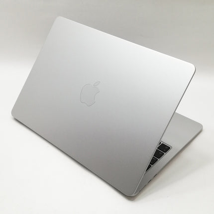 MacBook Air M2 / 13インチ / 2022 / 8GB / 256GB / シルバー / ランク:A / MLXY3J/A / 【中古品管理番号:34005】