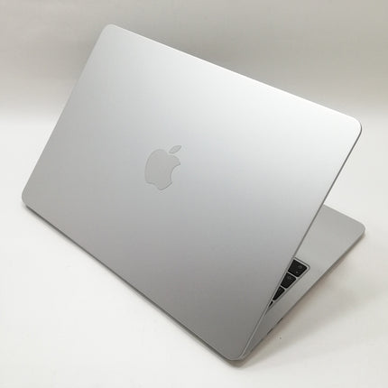 MacBook Air M3 / 13インチ / 2024 / 8GB / 512GB / シルバー / ランク:A / MRXR3J/A / 【中古品管理番号:34054】