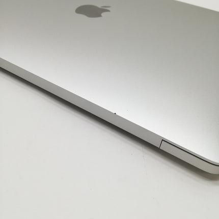 【週末限定特価！】MacBook Air Retina Display / 13インチ / 2020 / 16GB / 256GB / シルバー / ランク:B / MWTK2J/A / 【中古品管理番号:34195】