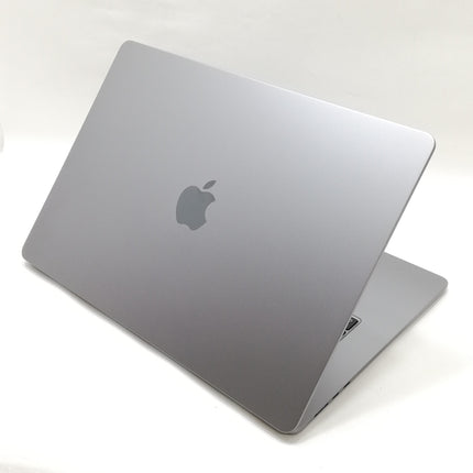 MacBook Air M2 / 15インチ / 2023 / 8GB / 512GB / スペースグレイ / ランク:B / MQKQ3J/A / 【中古品管理番号:34197】