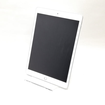 iPad / Wi-Fiモデル / 10インチ / 第8世代 / 2020 / 32GB / シルバー / ランク:B / MYLA2J/A / A2270 【中古品管理番号:34488】