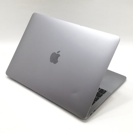 MacBook Air M1 / 13インチ / Mid2020 / 8GB / 256GB / スペースグレイ / ランク:C / MGN63J/A / 【中古品管理番号:34517】