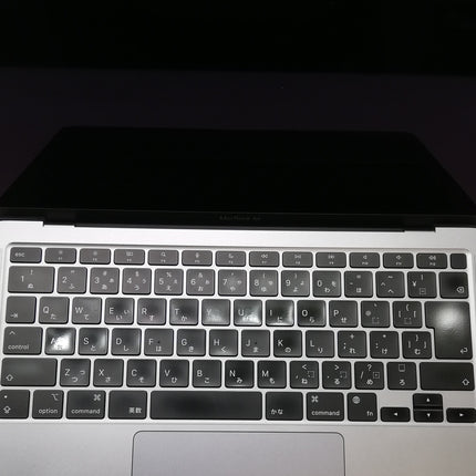 MacBook Air M1 / 13インチ / Mid2020 / 8GB / 256GB / スペースグレイ / ランク:C / MGN63J/A / 【中古品管理番号:34517】