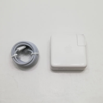 MacBook Pro M1 Pro / 14インチ / 2021 / 32GB / 512GB / シルバー / ランク:B / MKGR3J/A / 【中古品管理番号:34553】