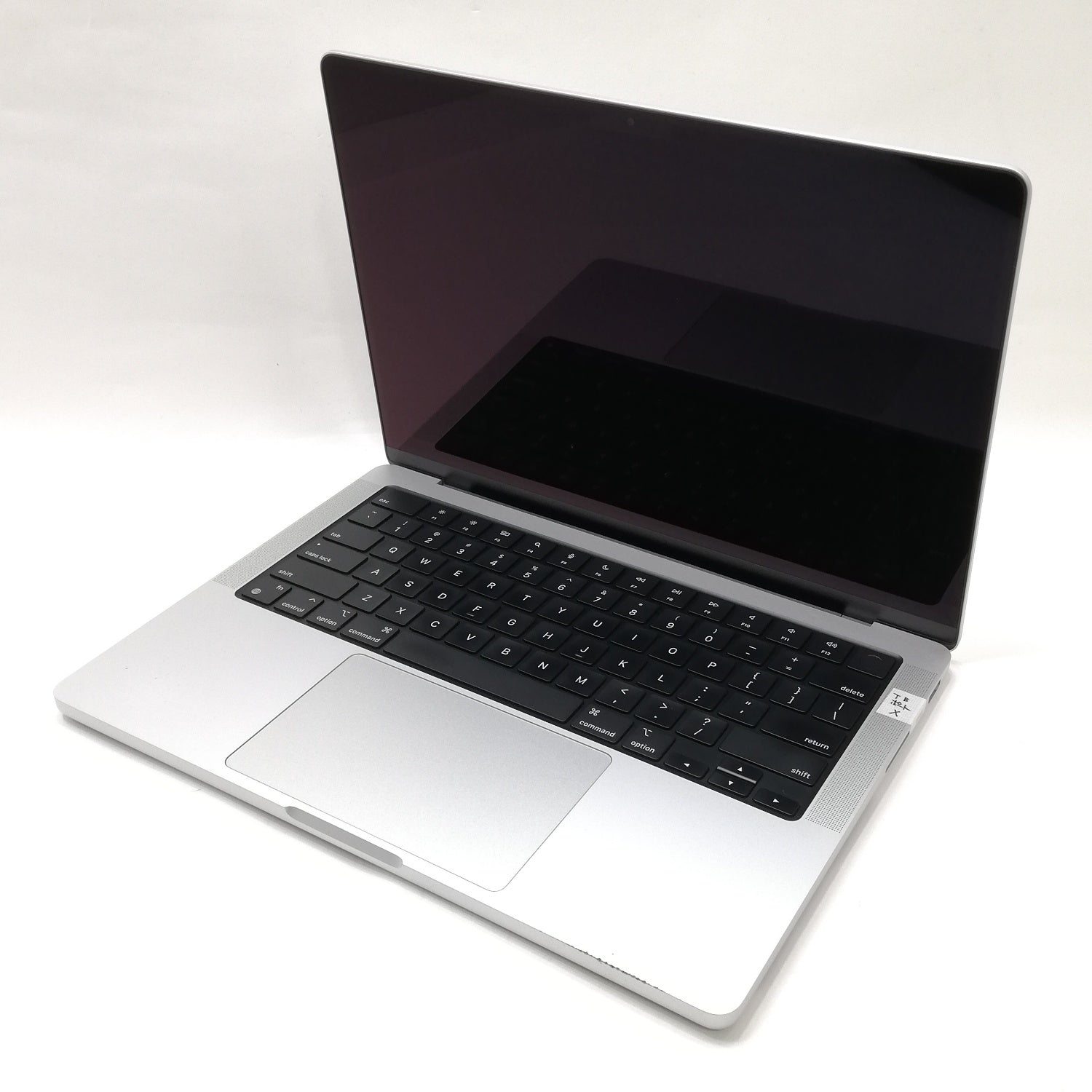 MacBook Pro M1 Pro / 14インチ / 2021 / 32GB / 512GB / シルバー / ランク:C / MKGR3J/A / 【中古品管理番号:34646】