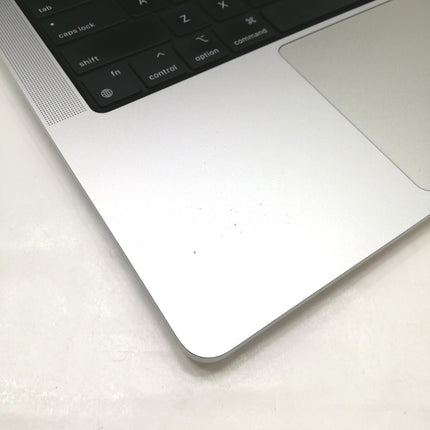 MacBook Pro M1 Pro / 14インチ / 2021 / 32GB / 512GB / シルバー / ランク:C / MKGR3J/A / 【中古品管理番号:34646】