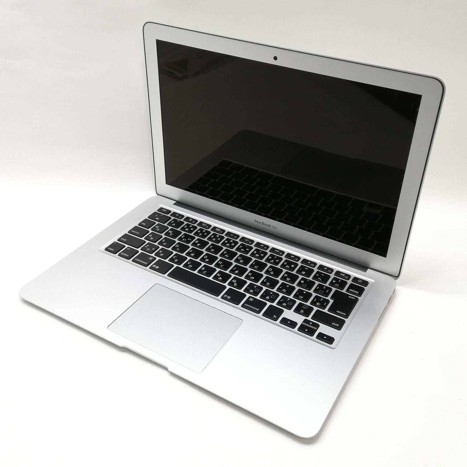 【週末限定特価】MacBook Air / 13インチ / Mid 2013 / 4GB / 128GB / シルバー / ランク:B / MD760J/A / 【中古品管理番号:34810】