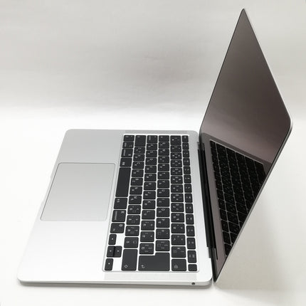 MacBook Air M1 / 13インチ / Mid2020 / 8GB / 256GB / シルバー / ランク:B / MGN93J/A / 【中古品管理番号:34838】