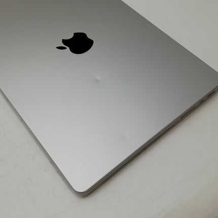 MacBook Pro M1 Pro / 14インチ / 2021 / 16GB / 512GB / シルバー / ランク:C / MKGR3J/A / 【中古品管理番号:35140】