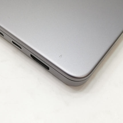 MacBook Pro M1 Max / 14インチ / 2021 / 32GB / 512GB / スペースグレイ / ランク:B / MKGP3J/A(Max) / 【中古品管理番号:35228】