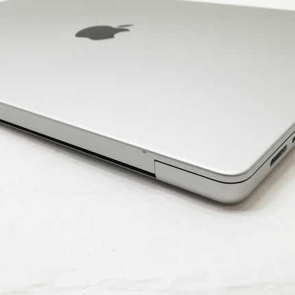 MacBook Pro M1 Pro / 16インチ / 2021 / 16GB / 1TB / シルバー / ランク:B / MK1F3J/A / 【中古品管理番号:35301】