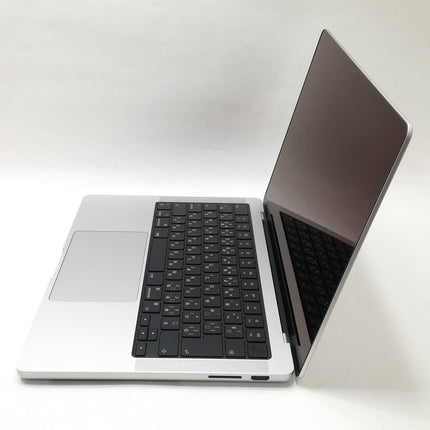 MacBook Pro M3 / 14インチ / 2023 / 8GB / 512GB / シルバー / ランク:A / MR7J3J/A / 【中古品管理番号:35431】