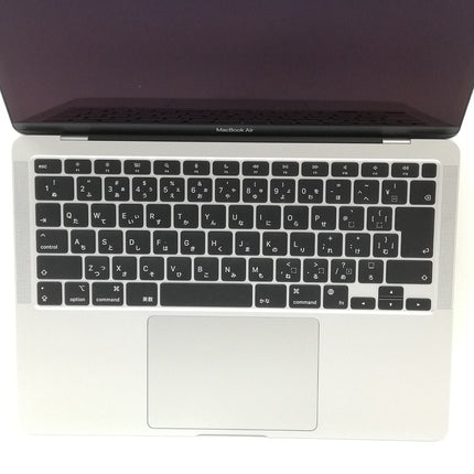 MacBook Air M1 / 13インチ / Mid2020 / 8GB / 256GB / シルバー / ランク:B / MGN93J/A / 【中古品管理番号:35521】