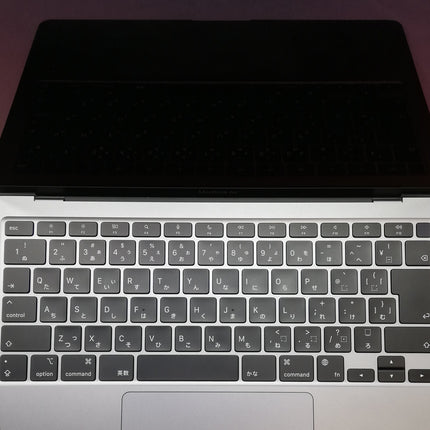 MacBook Air M1 / 13インチ / Mid2020 / 8GB / 512GB / スペースグレイ / ランク:C / MGN73J/A / 【中古品管理番号:35542】