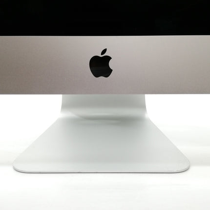 iMac Retina 5K / 27インチ / 2017 / 64GB / 1TB / シルバー / ランク:C / MNEA2J/A / 【中古品管理番号:35661】