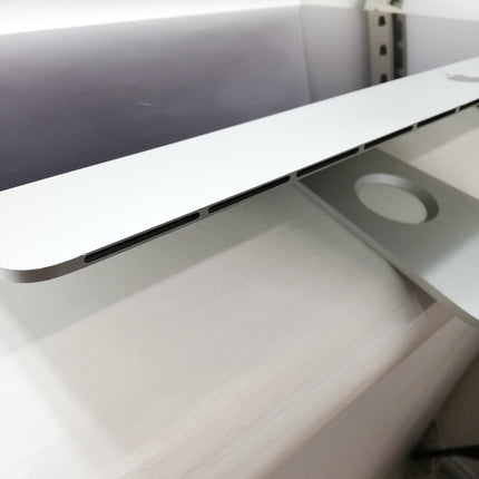 iMac Retina 5K / 27インチ / 2019 / 40GB / 1TB / シルバー / ランク:C / MRR02J/A / 【中古品管理番号:35664】